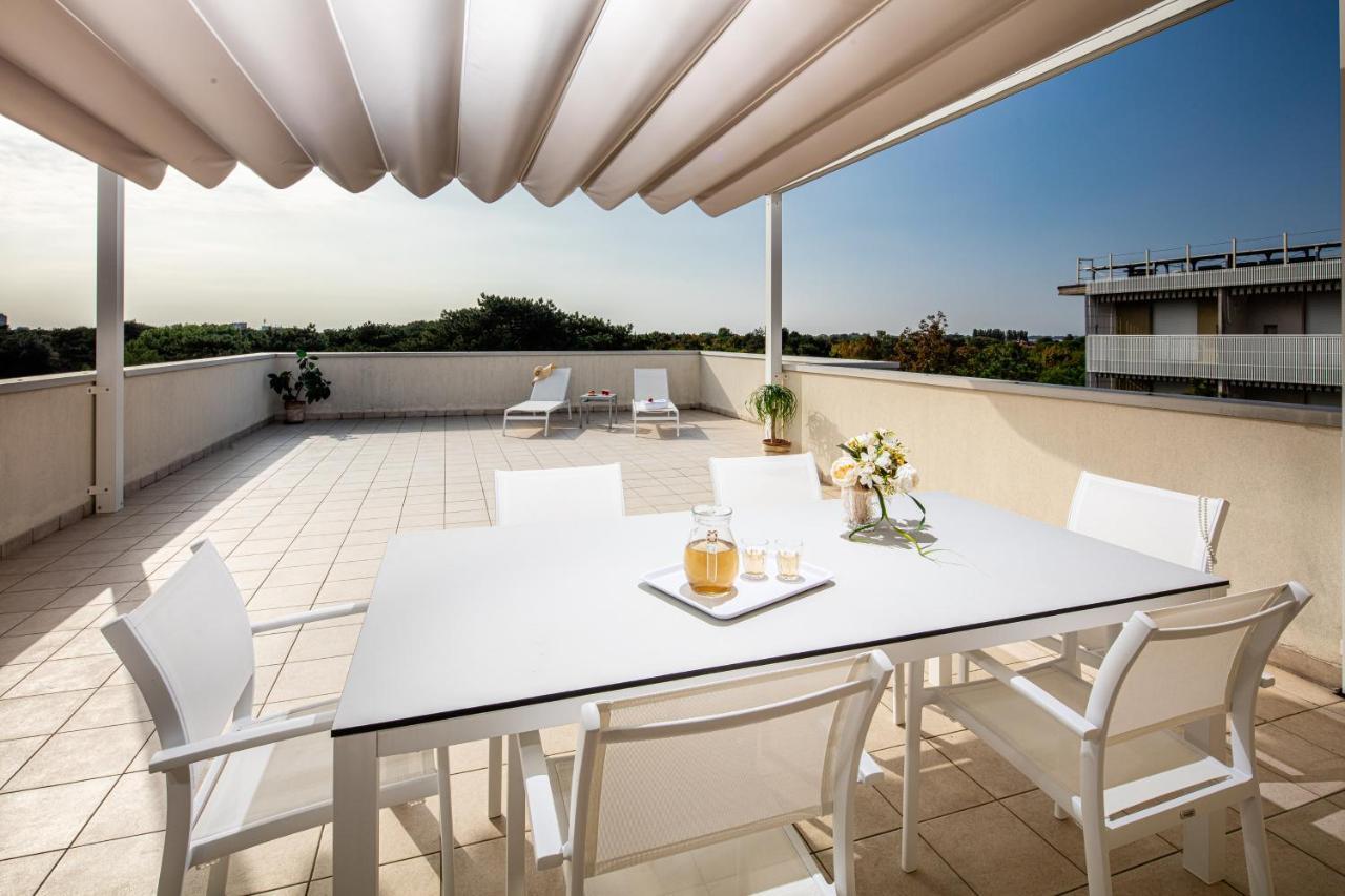 Residence Airone Lignano Sabbiadoro Exterior photo